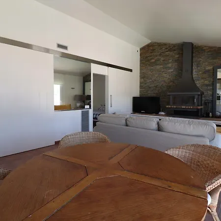 Masnou Apartment *